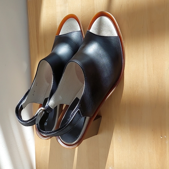 EL Naturalista black leather shoes - Picture 1 of 15